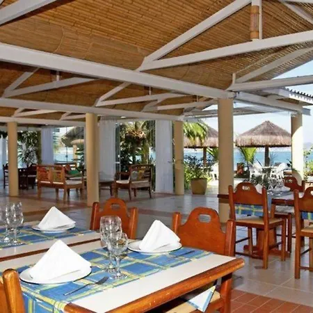 Costa Norte Ponta Das Canas Hotel 