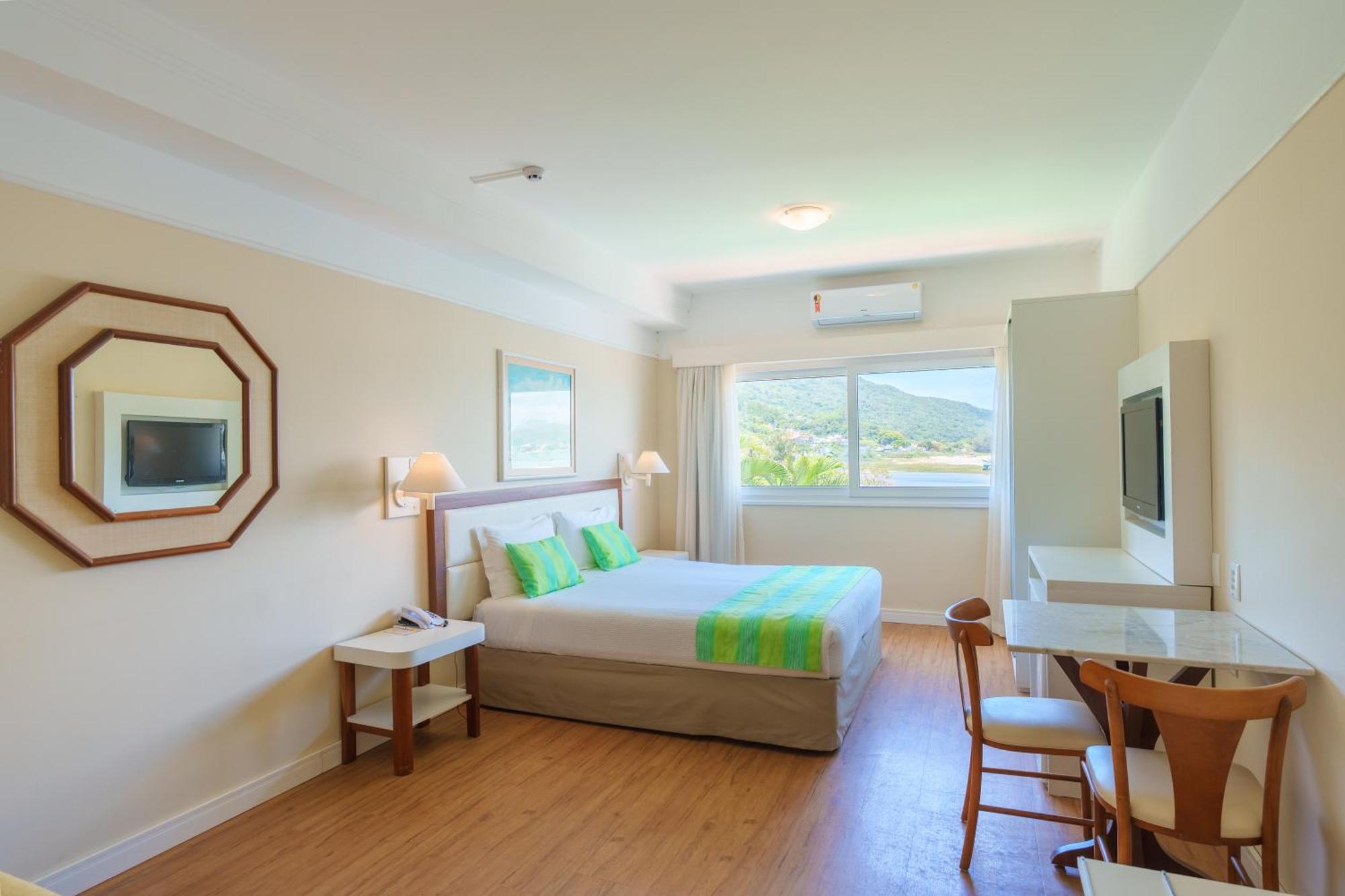 Costa Norte Ponta Canas 4*